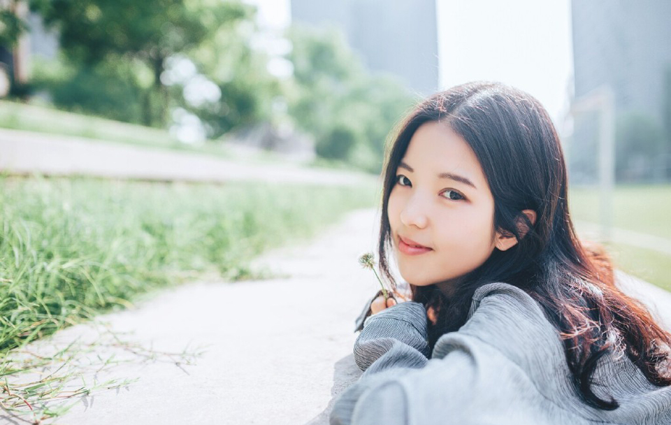 “原来如此。”庞统点点头：“如此说来，刘将军是不准备跟我将规矩了？”